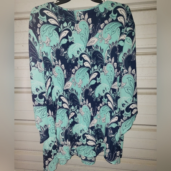 Plus Size 5X 34/36 New Catherines blouse Paisely Print shirt top blue - Picture 5 of 7